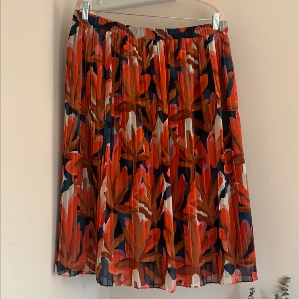 Tropical Print Midi Skirt